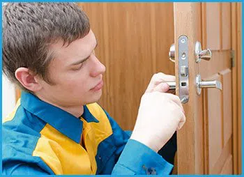Lock Locksmith Services San Antonio, TX 210-780-7309 - 5-lock-opening